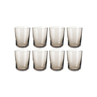 Åtte sylinderformede vannglass i klart, røykfarget glass med skandinavisk minimalistisk design.
