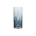 Blå fasettslipt vase i krystallglass med tidløst diamantmønster fra Frederik Bagger.