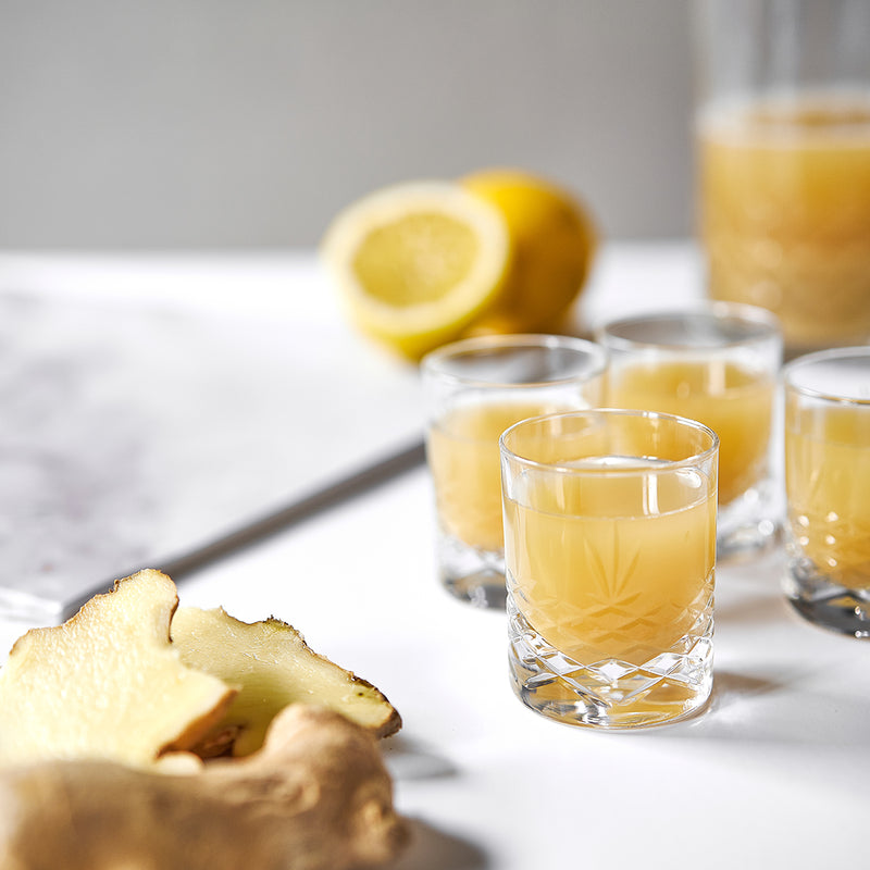 Shotglass med ingefærjuice