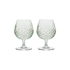 To elegante krystallglass med fasettslipt mønster i klart glass fra Frederik Bagger.