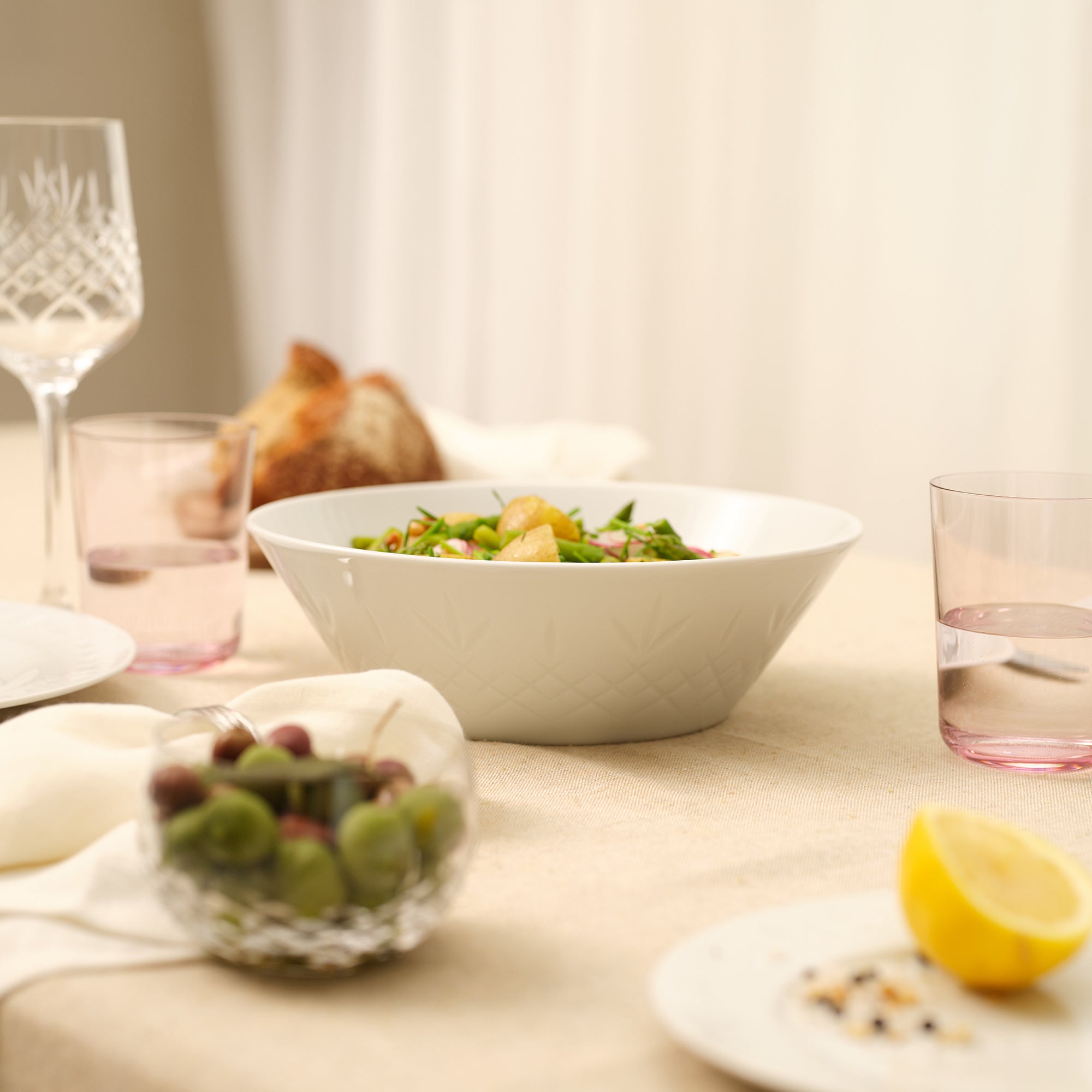 Crispy Porcelain Bowl 3 - 1 stk.