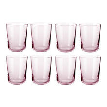 Åtte rosa vannglass i minimalistisk skandinavisk design fra Frederik Bagger, funksjonelle og tidløse.