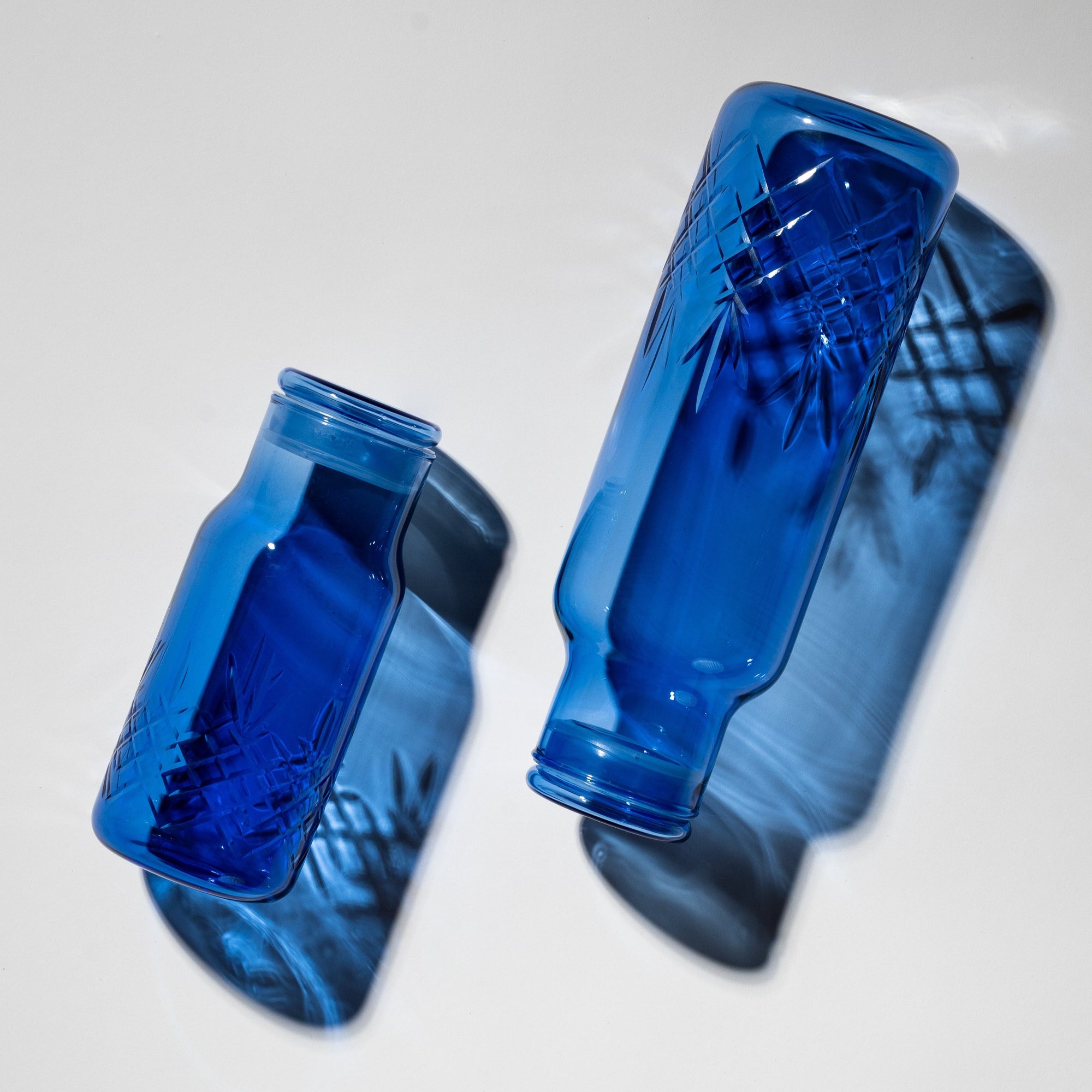 Crispy Blue Bottle Small - 1 stk.